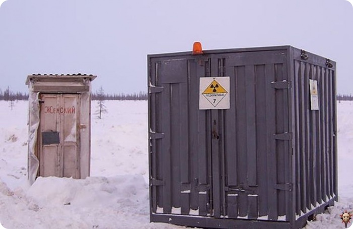 Суровые условия работы нефтянников (42 фото)