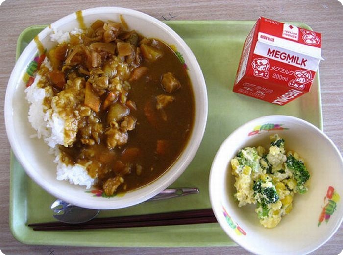 Школьная еда в разных стран мира (40 фото)