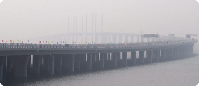 Китай наводит гигантские мосты (14 фото + видео)