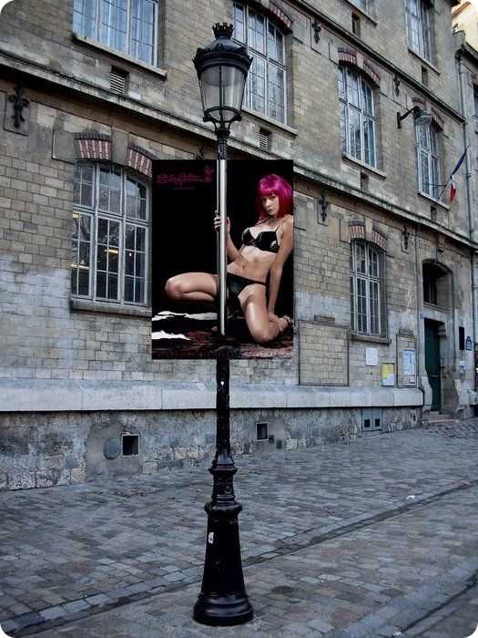 Гениальная реклама на столбах (25 фото)