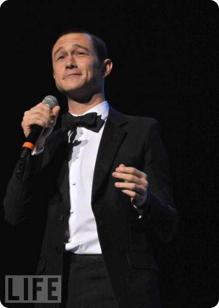 Звезды в детстве и сейчас (42 фото)