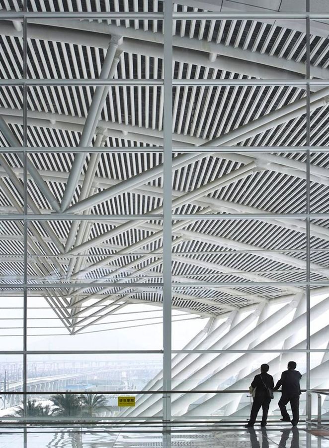 Новый современный вокзал в Китае (11 фото)