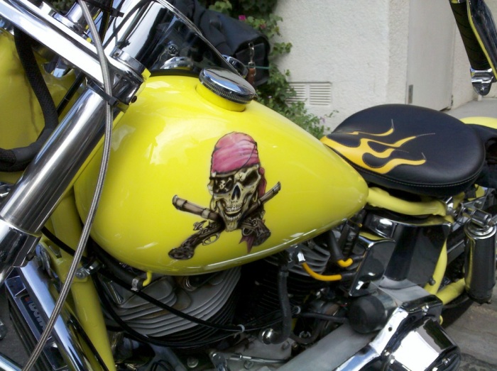 Мотоциклы и солнечный свет мотофестиваль “Американская жара”