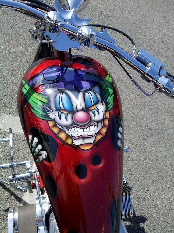 Мотоциклы и солнечный свет мотофестиваль “Американская жара”