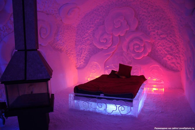 Уникальный ледяной отель в Канаде