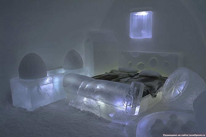 Уникальный ледяной отель в Канаде