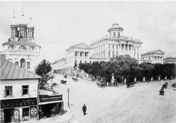 Как спрятали целую реку и посадили сад