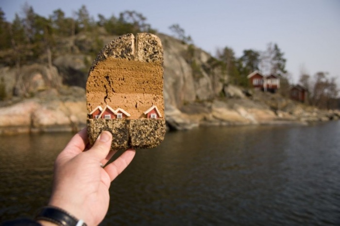 Сувениры на фоне достопримечательностей