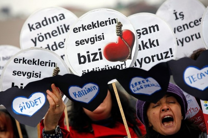 Мир отпраздновал День святого Валентина (22 фото)