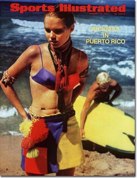 Девушки в купальниках с 1964 по 2012 (49 фото)