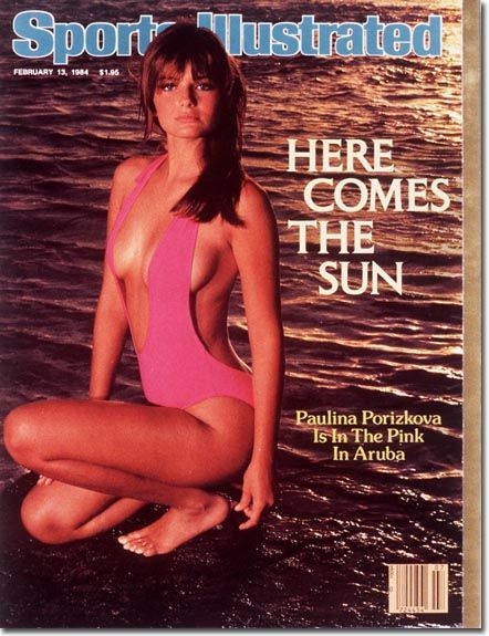 Девушки в купальниках с 1964 по 2012 (49 фото)