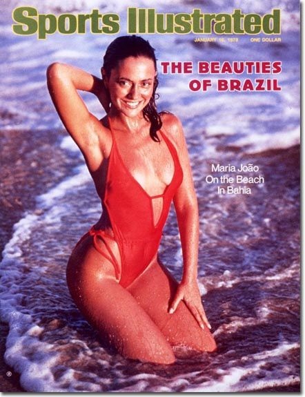 Девушки в купальниках с 1964 по 2012 (49 фото)