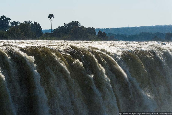 Увлекательное путешествие к водопаду Виктория