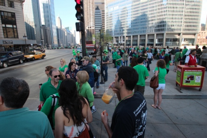 Зеленая река лепреконов (47 фото + 1 видео)