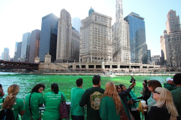 Зеленая река лепреконов (47 фото + 1 видео)