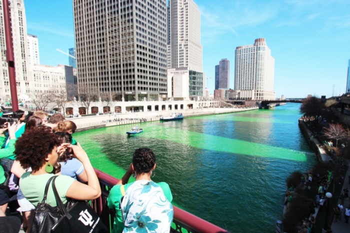 Зеленая река лепреконов (47 фото + 1 видео)