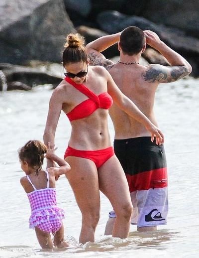 Звездные бикини розового цвета (50 фото)