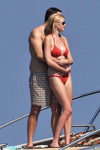 Звездные бикини розового цвета (50 фото)