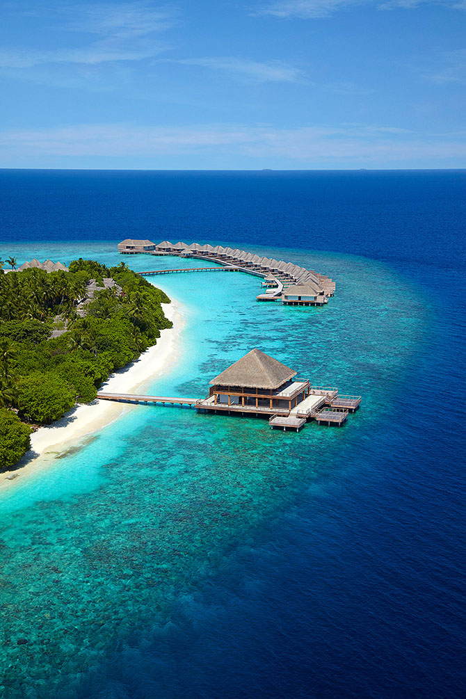 Беспрецедентная роскошь отеля Dusit Thani Maldives
