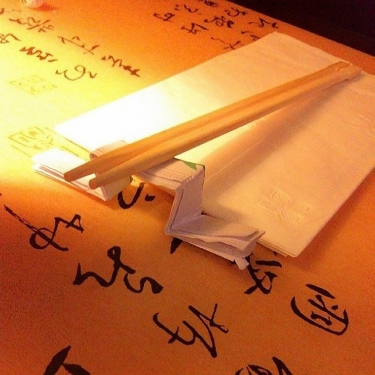 Как правильно есть суши