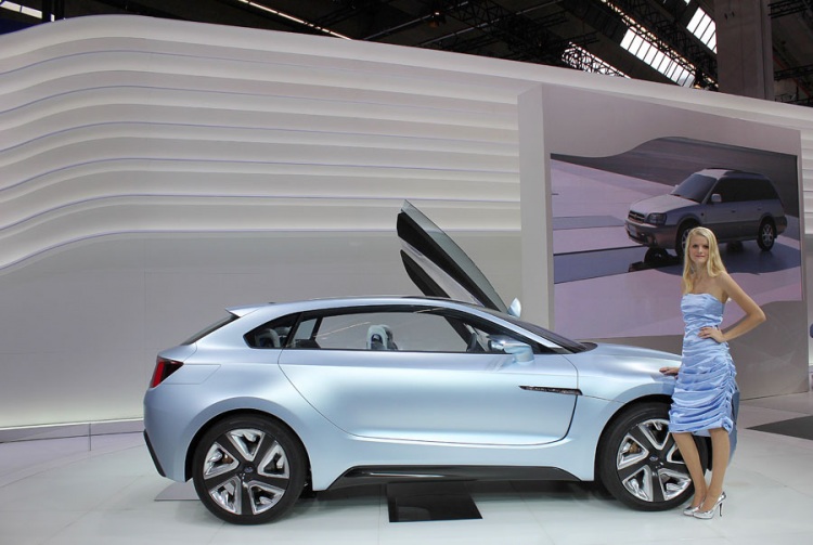 Девушки франкфуртского автосалона 2013