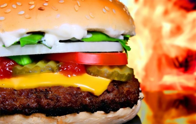 Блюда ресторанов США с огромным содержанием калорий