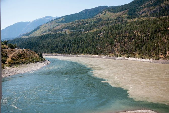 10 самых эффектных слияний рек