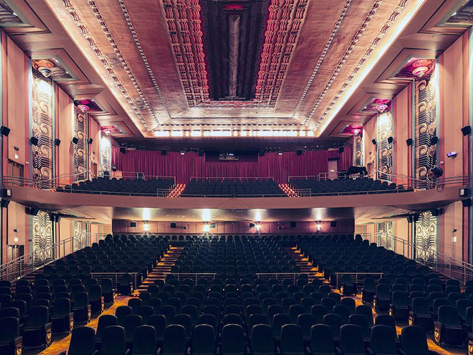 Самые красивые кинотеатры Калифорнии