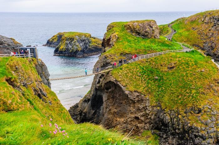 Экстремально туристические мосты (21 фото)