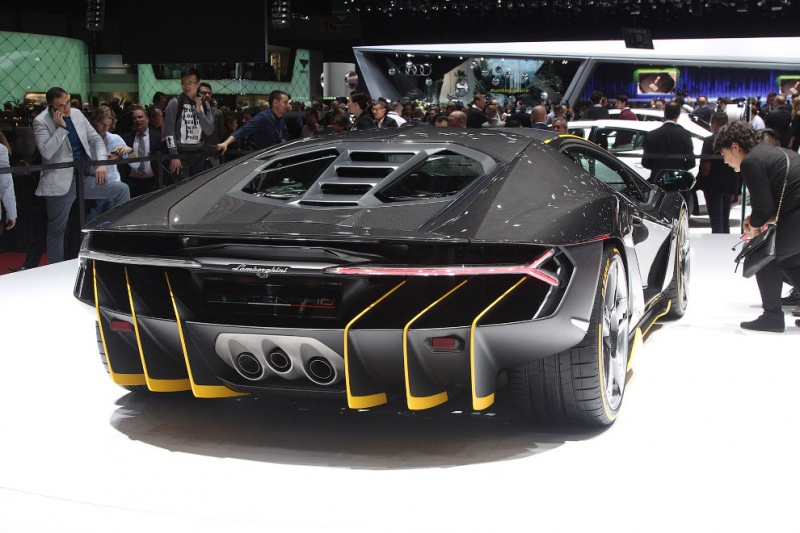 Женевский автосалон-2016