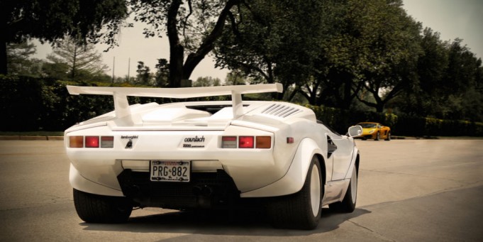 10 автомобилей с самыми крутыми спойлерами