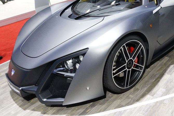 Первый российский суперкар Marussia B2 в Женеве