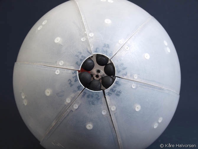 Робот-трансформер в виде шара