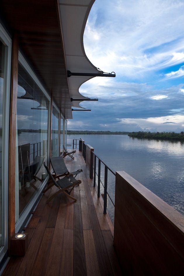 Отель на воде Амазонки (7 фото)