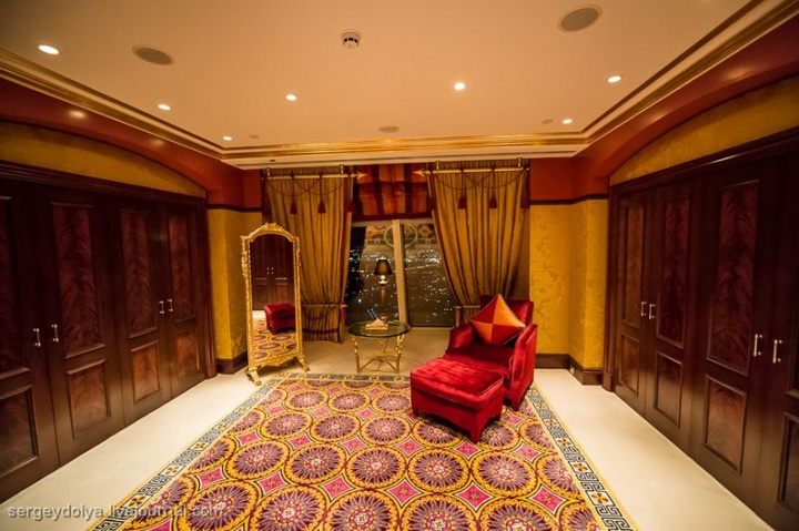 Новогоднее меню в Бурдж Аль Араб (31 фото)