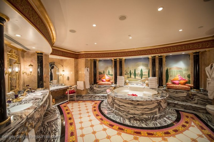 Новогоднее меню в Бурдж Аль Араб (31 фото)