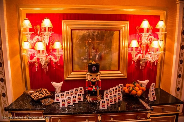 Новогоднее меню в Бурдж Аль Араб (31 фото)