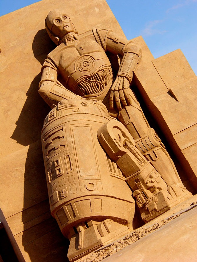 Скульптуры из песка от чемпиона мира по песочному искусству