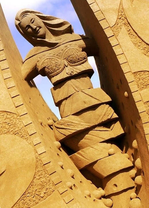 Скульптуры из песка от чемпиона мира по песочному искусству