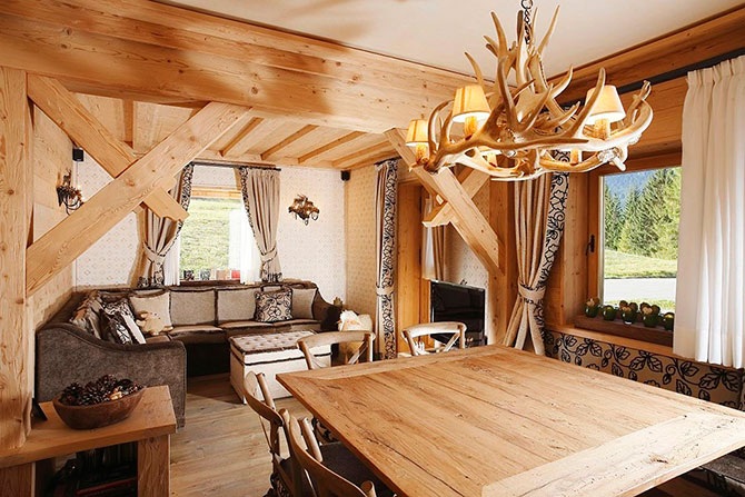 Деревянный дом в горах Италии