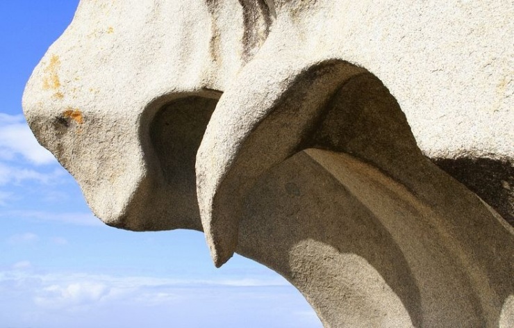 Необычные скалы в Австралии