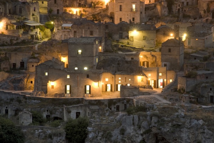 Дизайн-отель Basiliani неолит в современной обертке