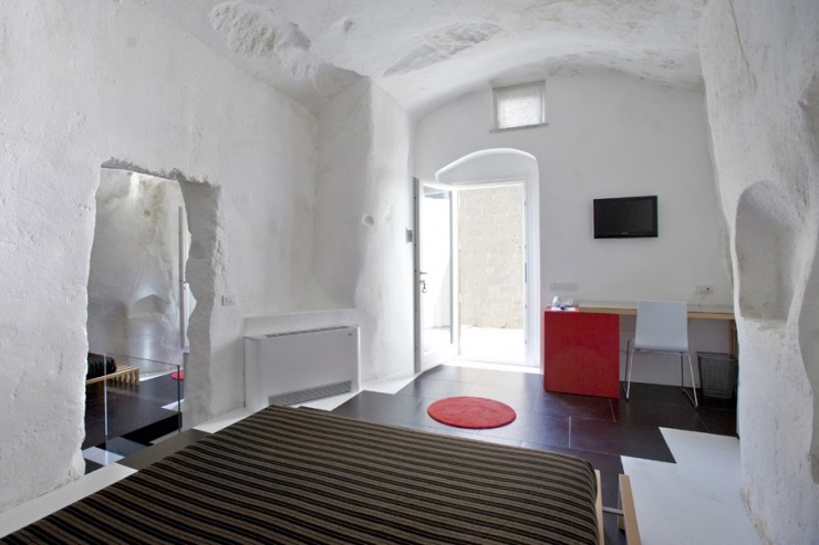 Дизайн-отель Basiliani неолит в современной обертке