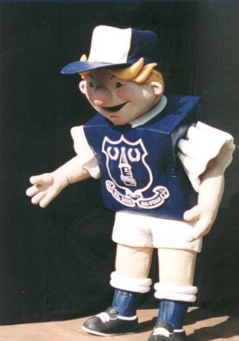 Самые необычные талисманы футбольных клубов (18 фото)