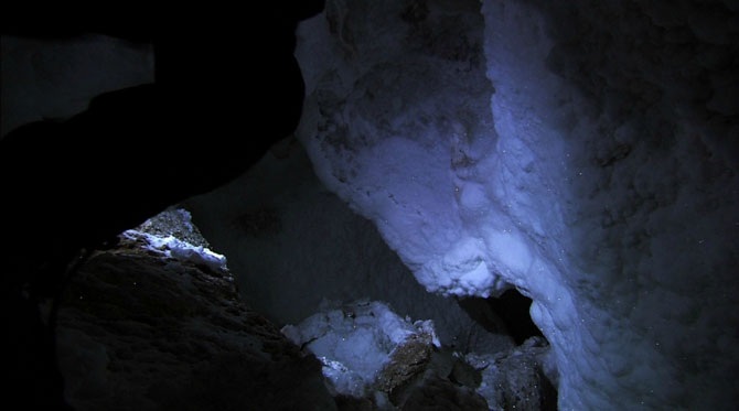 Завораживающая пещера Лечугия