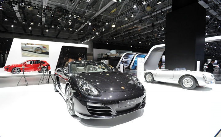 Московский международный автосалон 2012