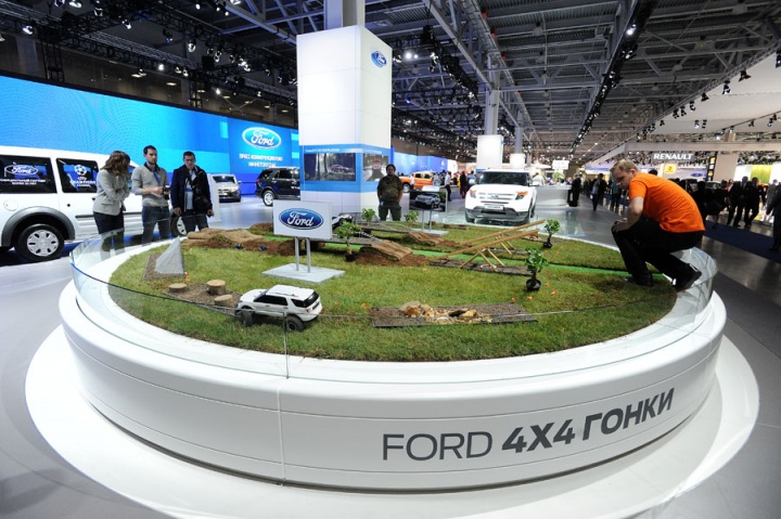 Московский международный автосалон 2012