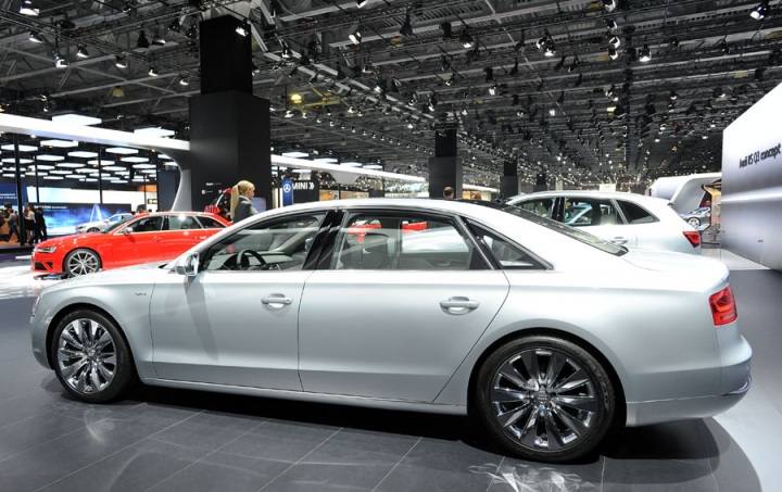 Московский международный автосалон 2012