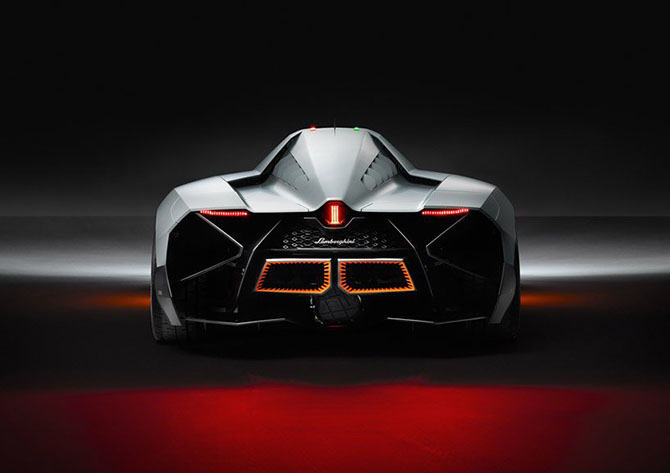Концепт-кар Lamborghini Egoista к 50-летнему юбилею